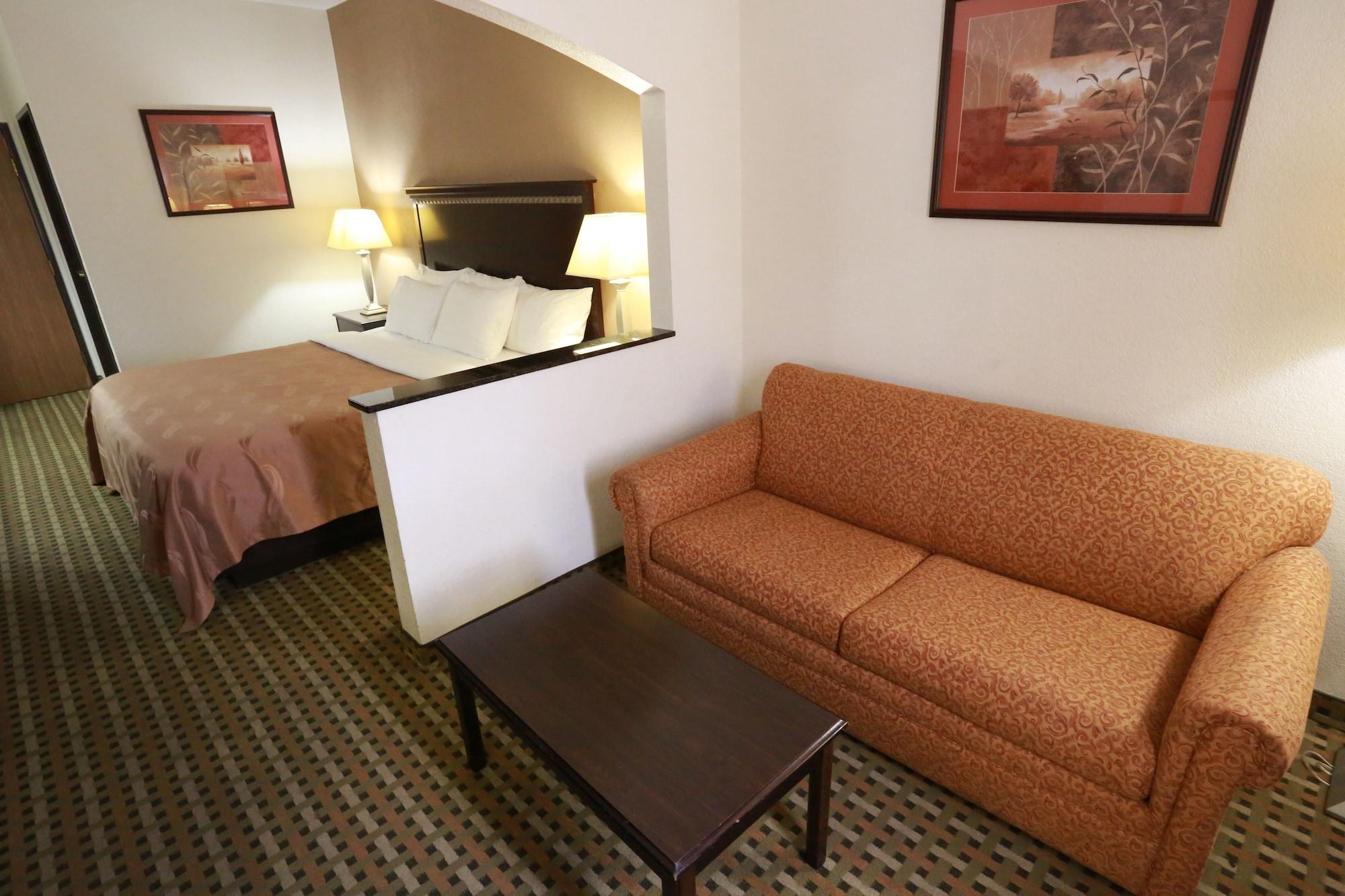Quality Suites Burleson - Ft Worth מראה חיצוני תמונה