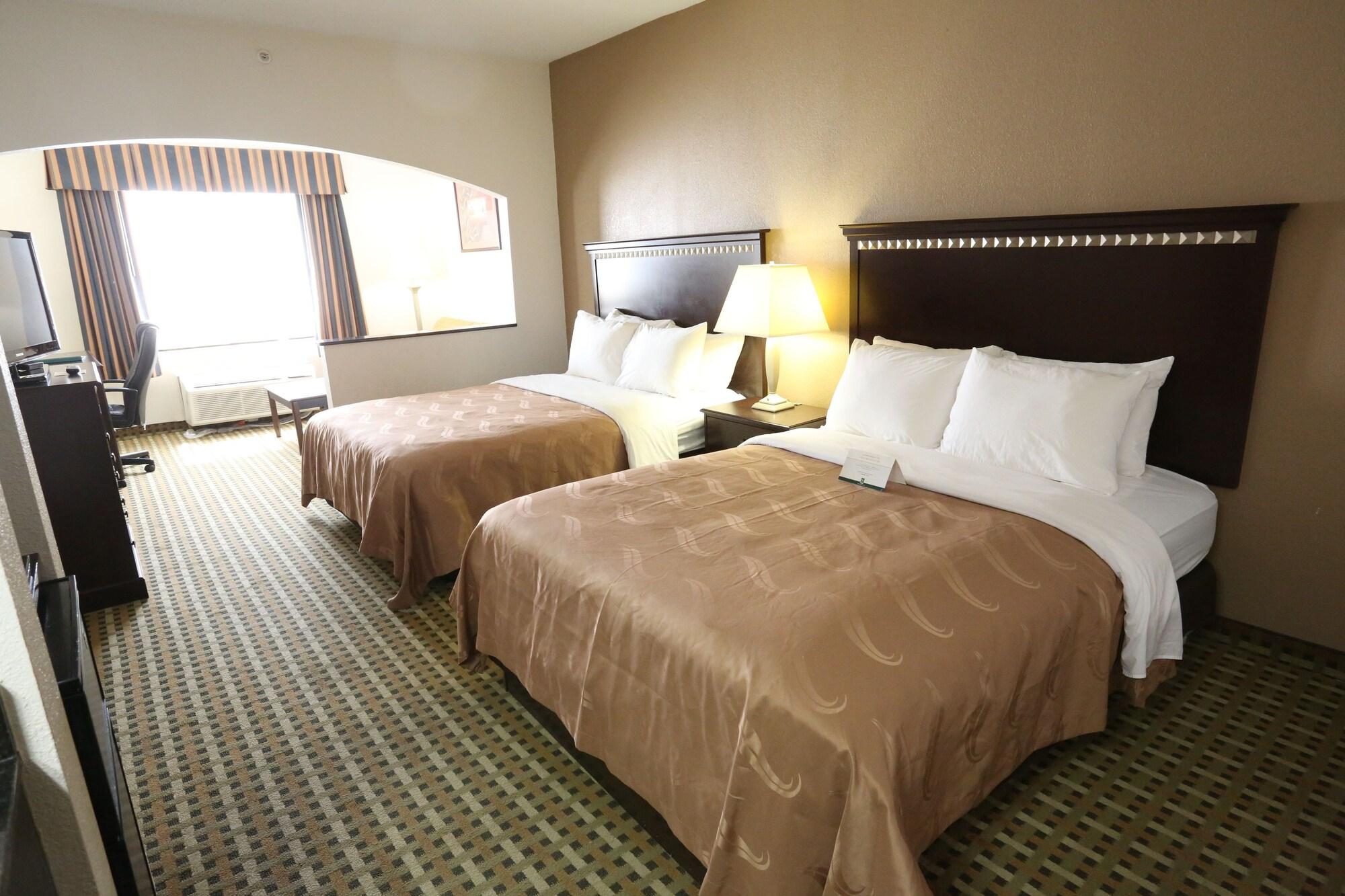 Quality Suites Burleson - Ft Worth מראה חיצוני תמונה