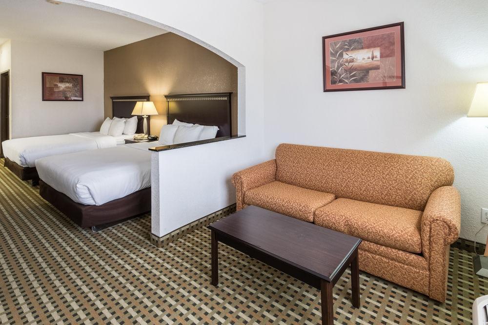 Quality Suites Burleson - Ft Worth מראה חיצוני תמונה