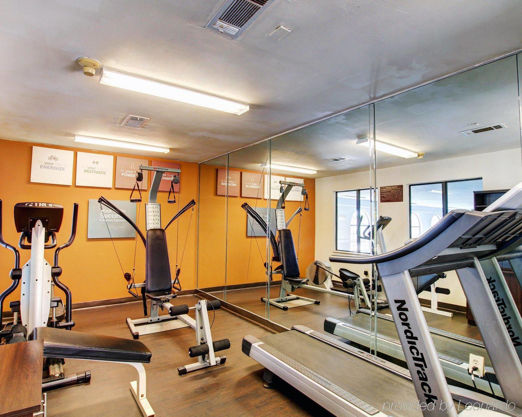 Quality Suites Burleson - Ft Worth מראה חיצוני תמונה