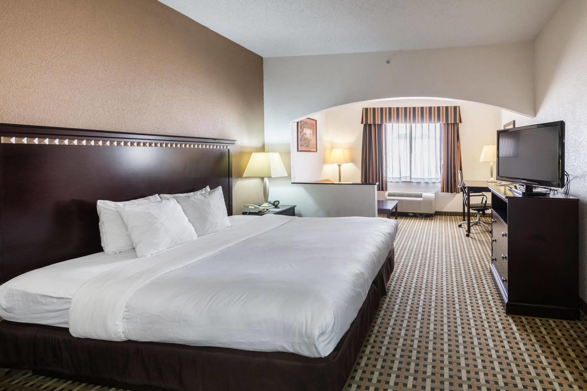 Quality Suites Burleson - Ft Worth מראה חיצוני תמונה